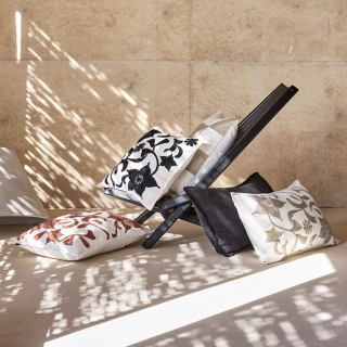 Coussin en coton brodé - Chiara