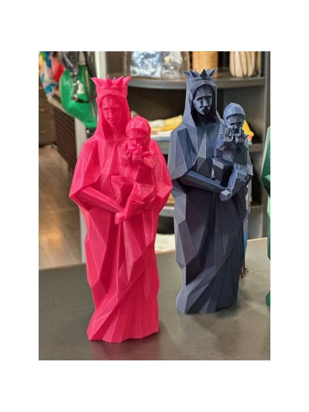 Statue Notre Dame de La Garde vs Jul Origami